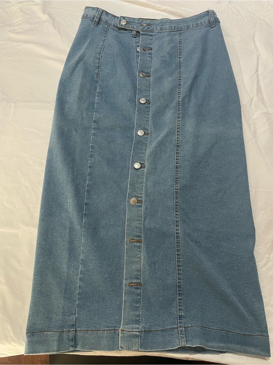 Source Unknown Dresses & Skirts - Source Unknown Blue Denim Maxi Skirt with Front Buttons